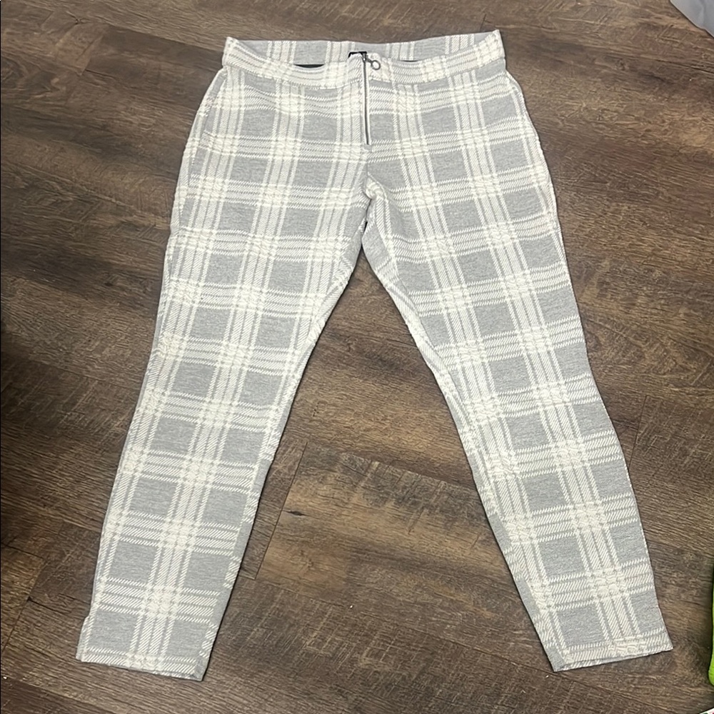 Plaid Gray and White Pants